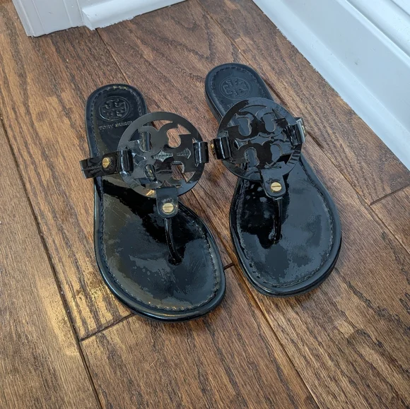 Tory Burch Women's Black Patent Leather Miller Sandals Size 7 - Picture 1 of 10